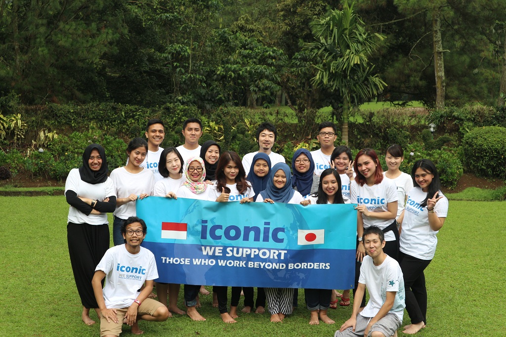 Lamar Lowongan Sales Trainer in All Areas of Indonesia di Iconic